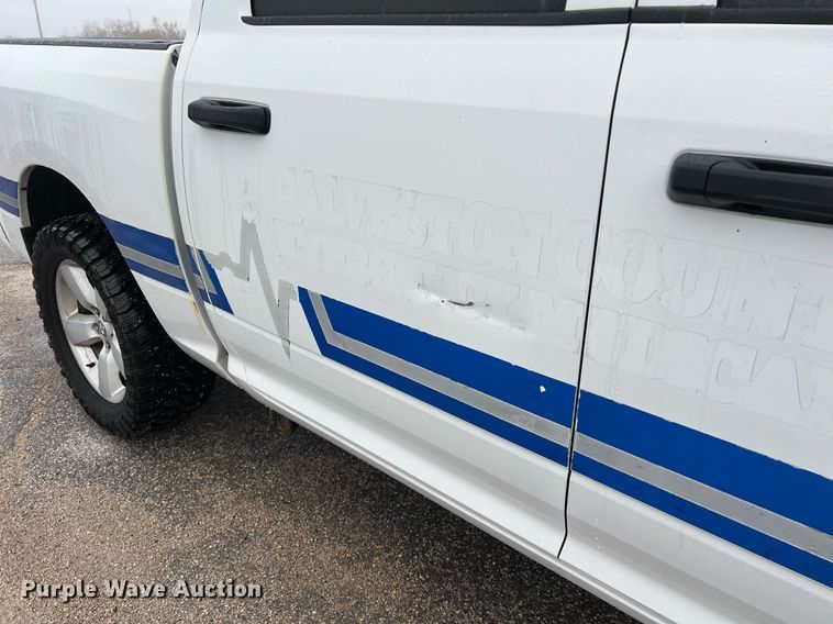 image for item DQ2361 2014 Dodge Ram 1500 Crew Cab pickup truck