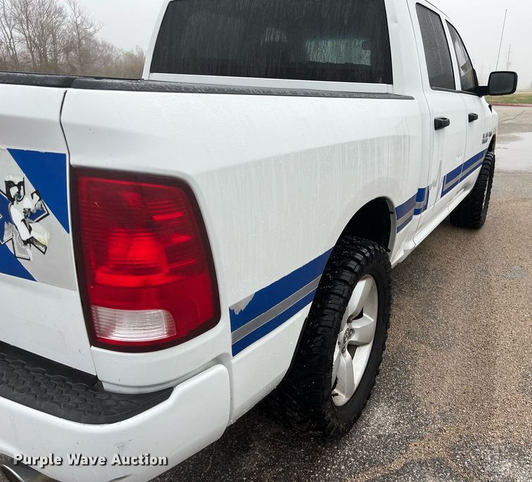 image for item DQ2361 2014 Dodge Ram 1500 Crew Cab pickup truck