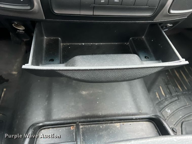 image for item DQ2361 2014 Dodge Ram 1500 Crew Cab pickup truck