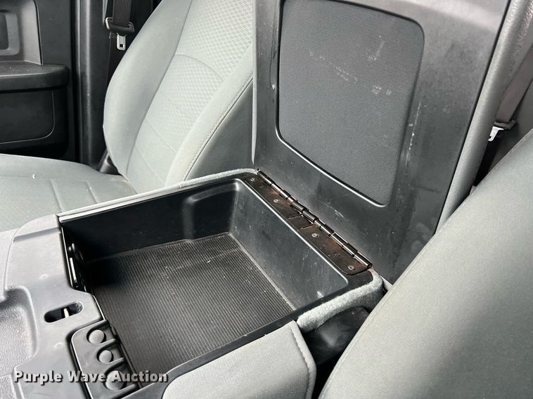 image for item DQ2361 2014 Dodge Ram 1500 Crew Cab pickup truck