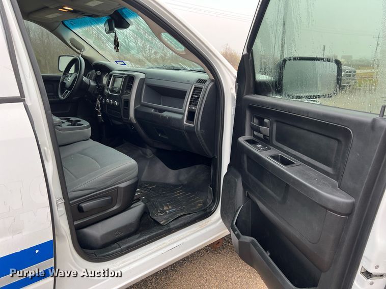 image for item DQ2361 2014 Dodge Ram 1500 Crew Cab pickup truck