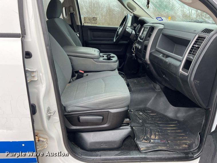 image for item DQ2361 2014 Dodge Ram 1500 Crew Cab pickup truck