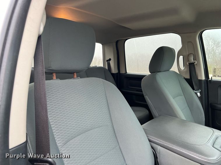 image for item DQ2361 2014 Dodge Ram 1500 Crew Cab pickup truck