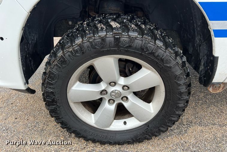 image for item DQ2361 2014 Dodge Ram 1500 Crew Cab pickup truck