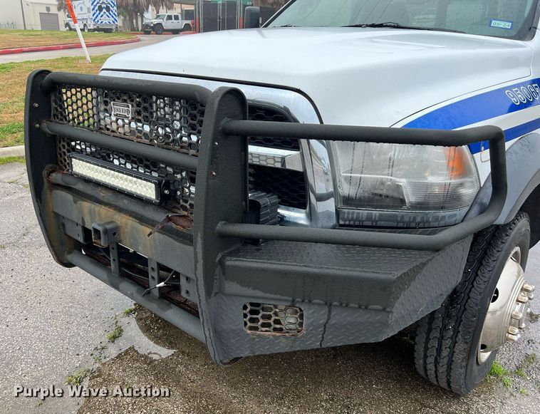 image for item DQ2362 2015 Dodge Ram 4500HD SLT truck cab and chassis