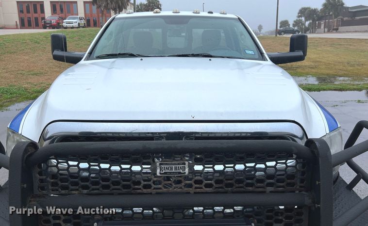 image for item DQ2362 2015 Dodge Ram 4500HD SLT truck cab and chassis