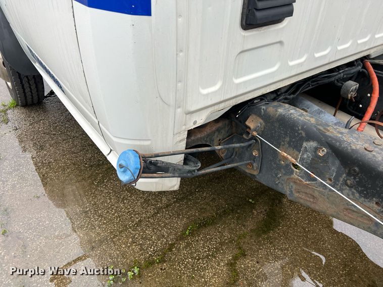 image for item DQ2362 2015 Dodge Ram 4500HD SLT truck cab and chassis