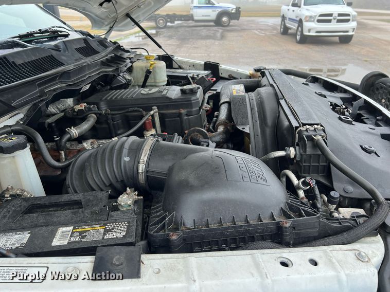 image for item DQ2362 2015 Dodge Ram 4500HD SLT truck cab and chassis