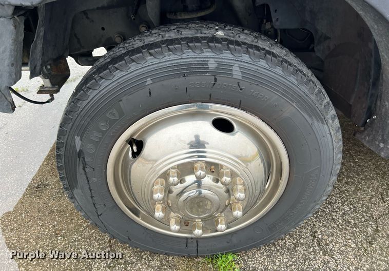 image for item DQ2362 2015 Dodge Ram 4500HD SLT truck cab and chassis