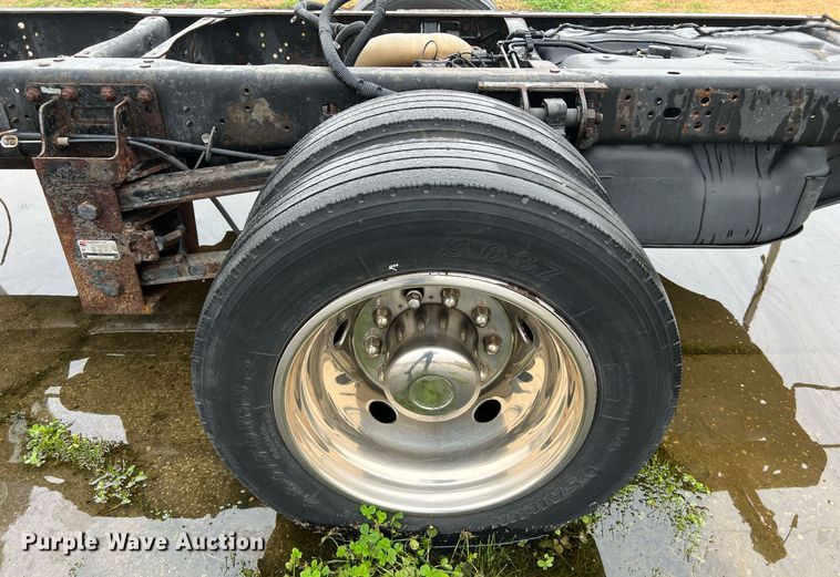 image for item DQ2362 2015 Dodge Ram 4500HD SLT truck cab and chassis