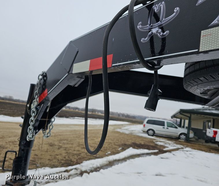 image for item DR5996 2017 Titan HU6488 equipment trailer