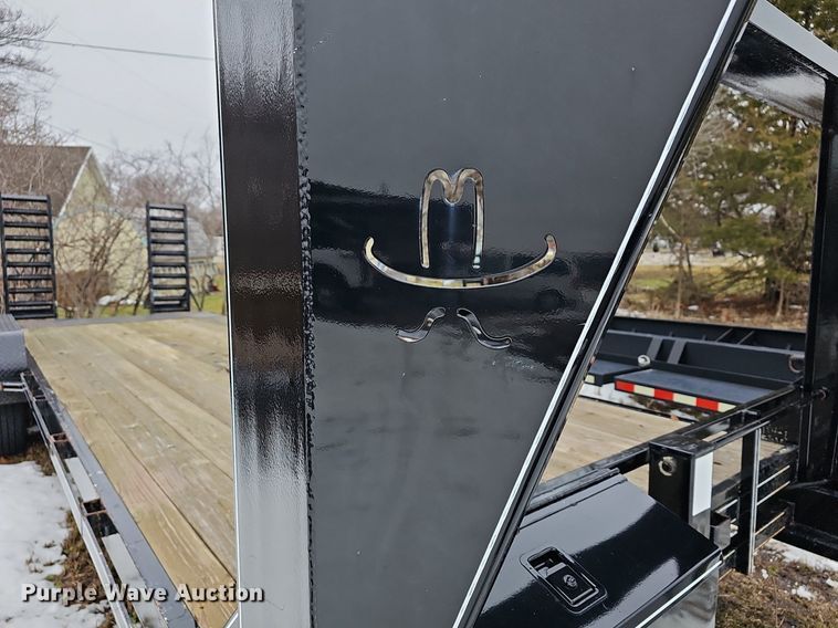 image for item DR5996 2017 Titan HU6488 equipment trailer