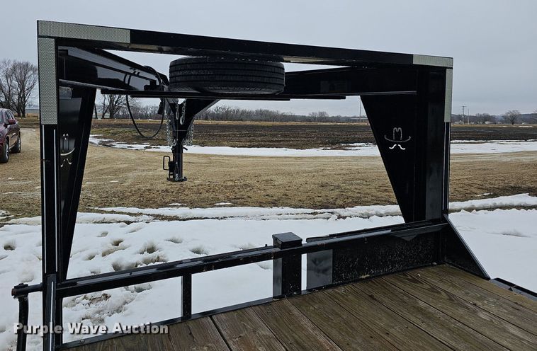 image for item DR5996 2017 Titan HU6488 equipment trailer