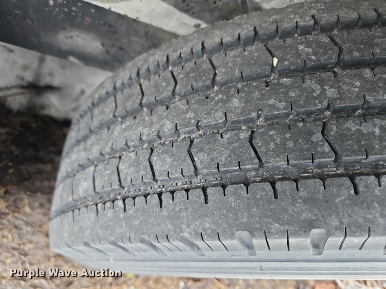 image for item DR5996 2017 Titan HU6488 equipment trailer