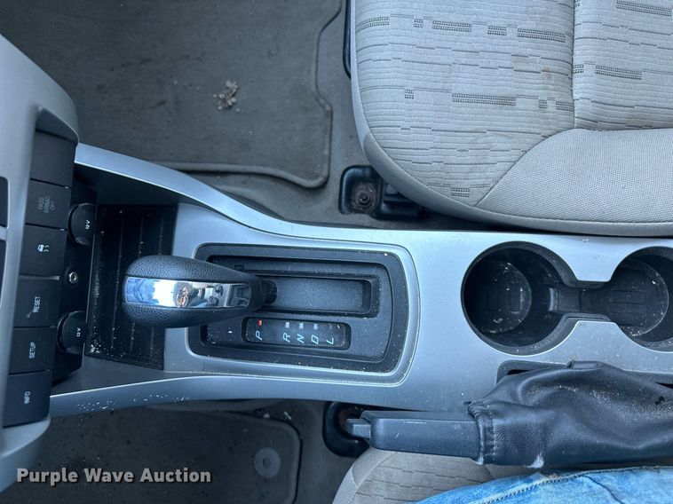 image for item DW2953 2010 Ford Focus 