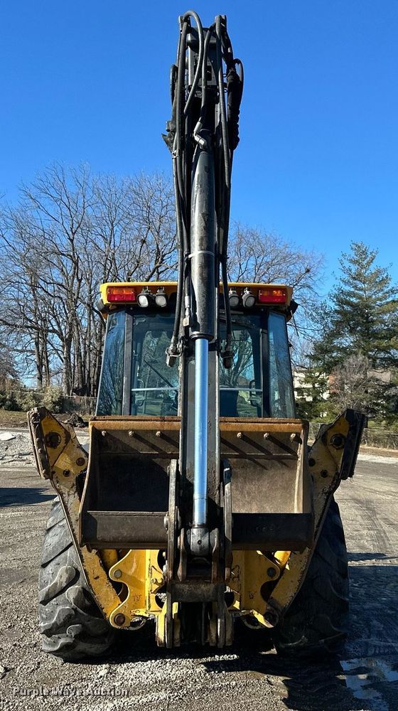 image for item DW2961 2008 John Deere 410J backhoe