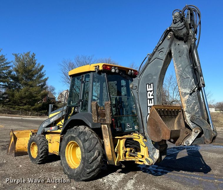 image for item DW2961 2008 John Deere 410J backhoe