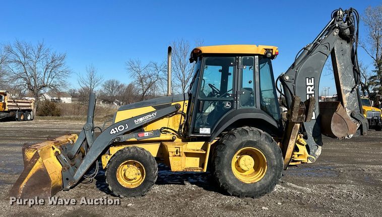 image for item DW2961 2008 John Deere 410J backhoe