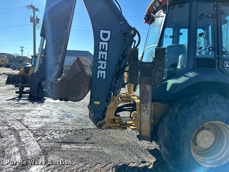 image for item DW2961 2008 John Deere 410J backhoe