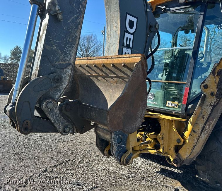 image for item DW2961 2008 John Deere 410J backhoe