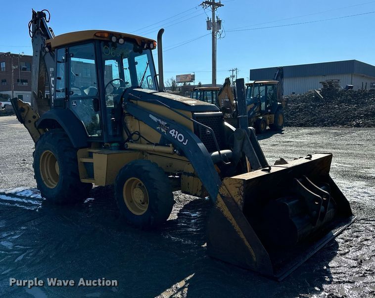 image for item DW2962 2010 John Deere 410J backhoe