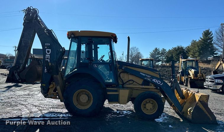 image for item DW2962 2010 John Deere 410J backhoe