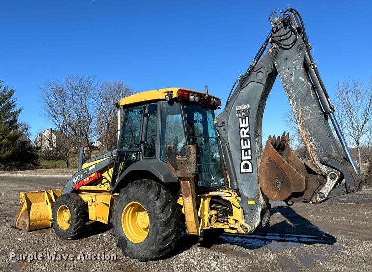 image for item DW2962 2010 John Deere 410J backhoe