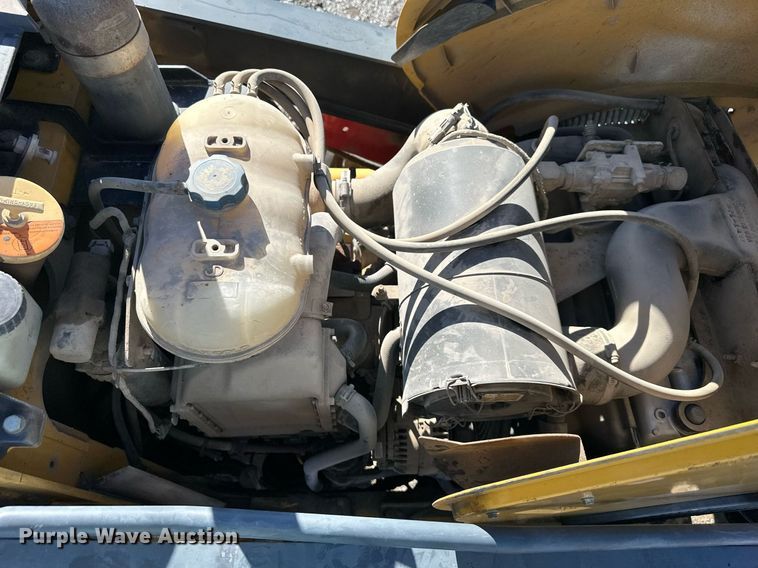 image for item DW2962 2010 John Deere 410J backhoe