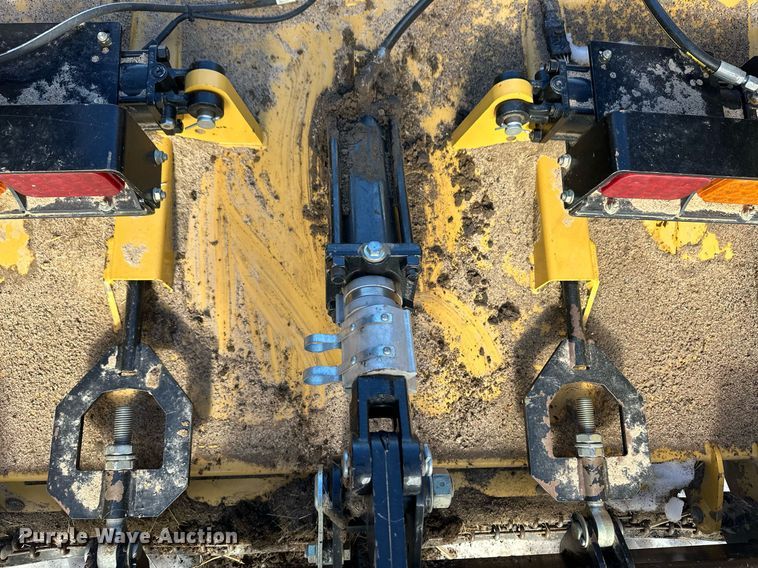 image for item EK9928 Land Pride RCM5615 batwing rotary mower