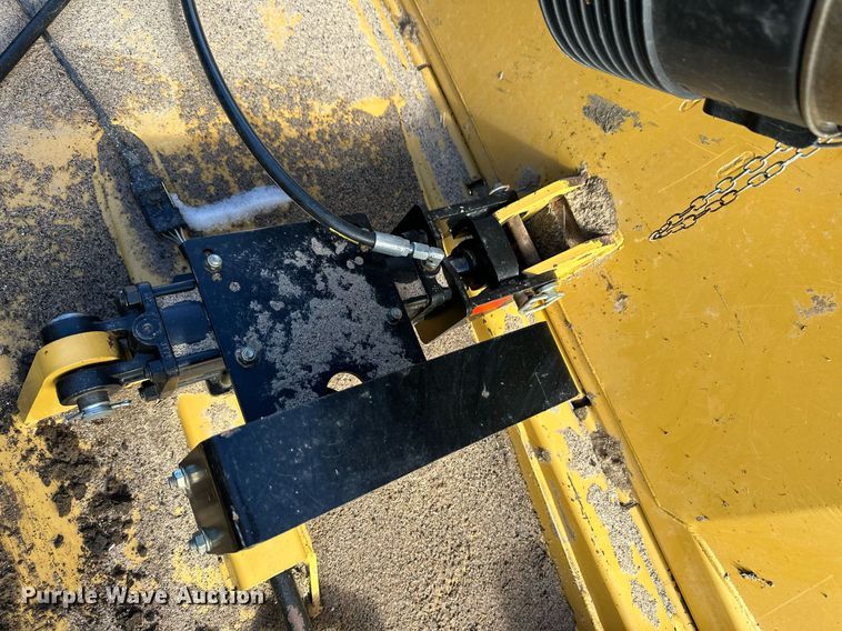 image for item EK9928 Land Pride RCM5615 batwing rotary mower