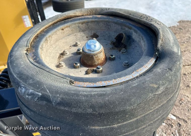 image for item EK9928 Land Pride RCM5615 batwing rotary mower