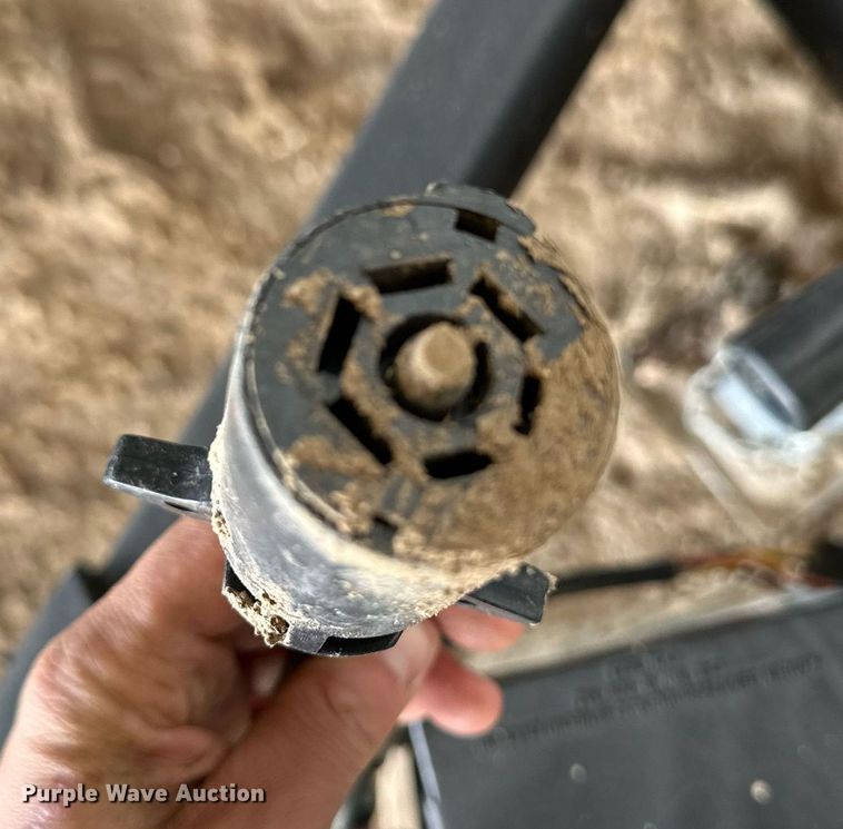 image for item EK9930 2003 H&H enclosed cargo trailer