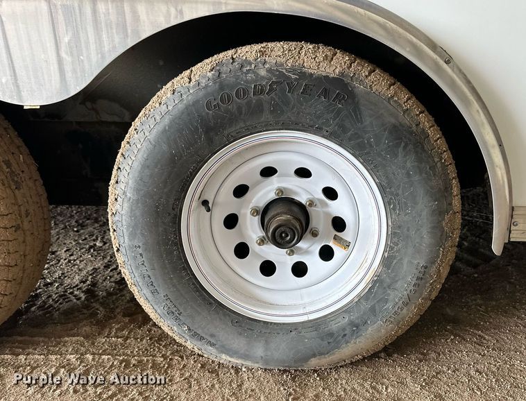 image for item EK9930 2003 H&H enclosed cargo trailer