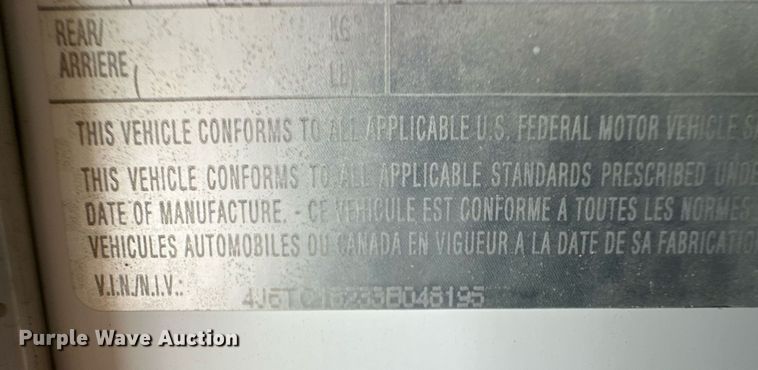 image for item EK9930 2003 H&H enclosed cargo trailer