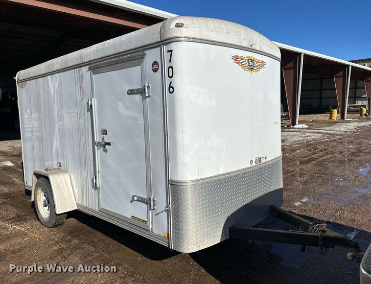image for item EK9931 2004 H&H enclosed cargo trailer