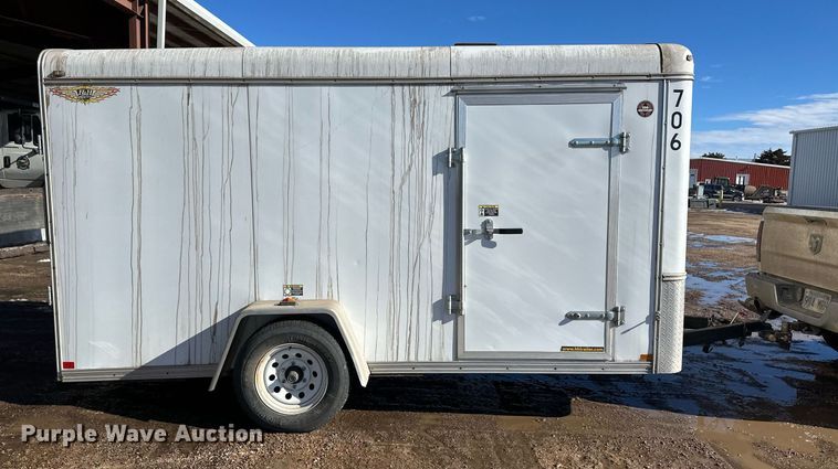 image for item EK9931 2004 H&H enclosed cargo trailer