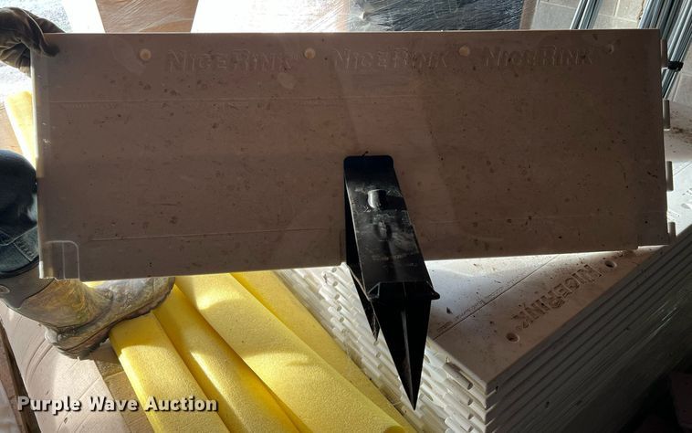 image for item HF9998 NiceRink portable ice rink