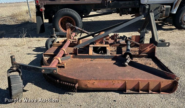 image for item JT9165 Rotary mower