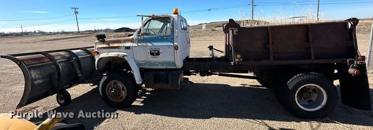 image for item JT9166 1980 Chevrolet dump truck