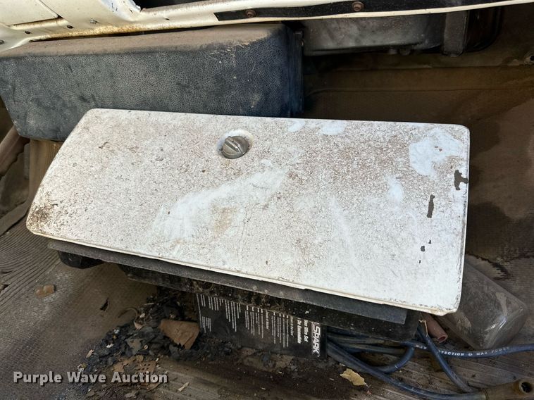 image for item JT9166 1980 Chevrolet dump truck