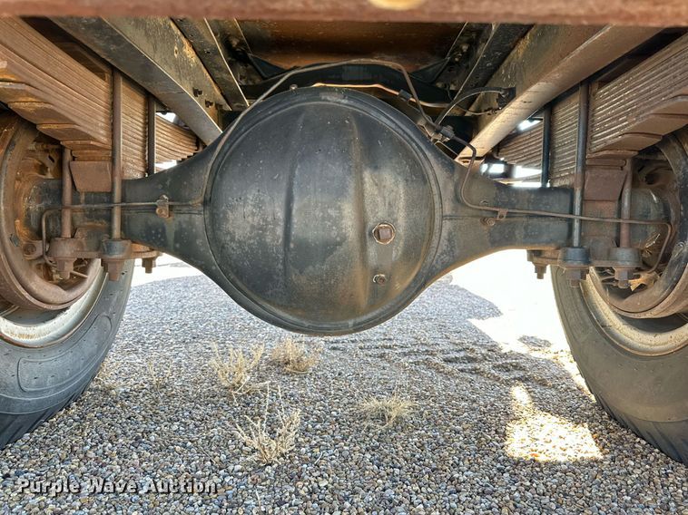 image for item JT9166 1980 Chevrolet dump truck