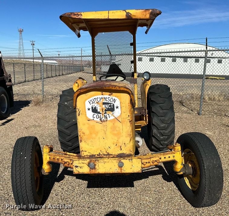 image for item JT9167 1975 John Deere 301-A tractor