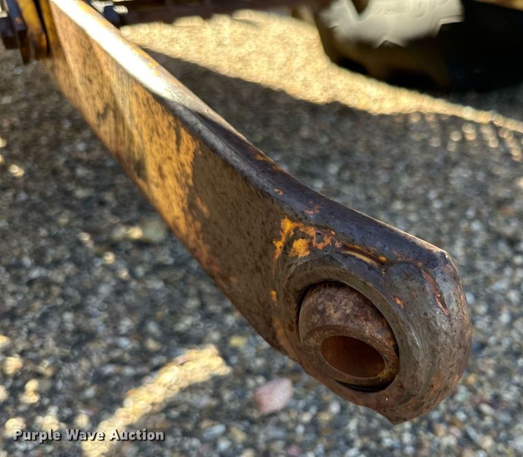 image for item JT9167 1975 John Deere 301-A tractor