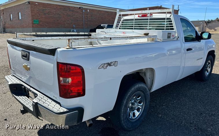 image for item JT9168 2011 Chevrolet Silverado 1500 pickup truck