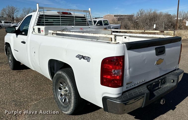 image for item JT9168 2011 Chevrolet Silverado 1500 pickup truck