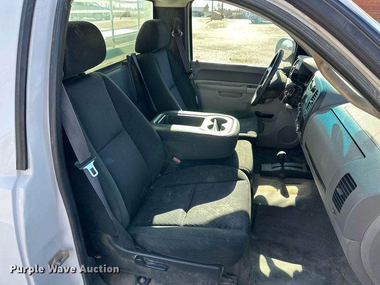 image for item JT9168 2011 Chevrolet Silverado 1500 pickup truck