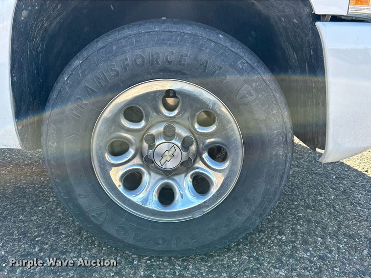 image for item JT9168 2011 Chevrolet Silverado 1500 pickup truck