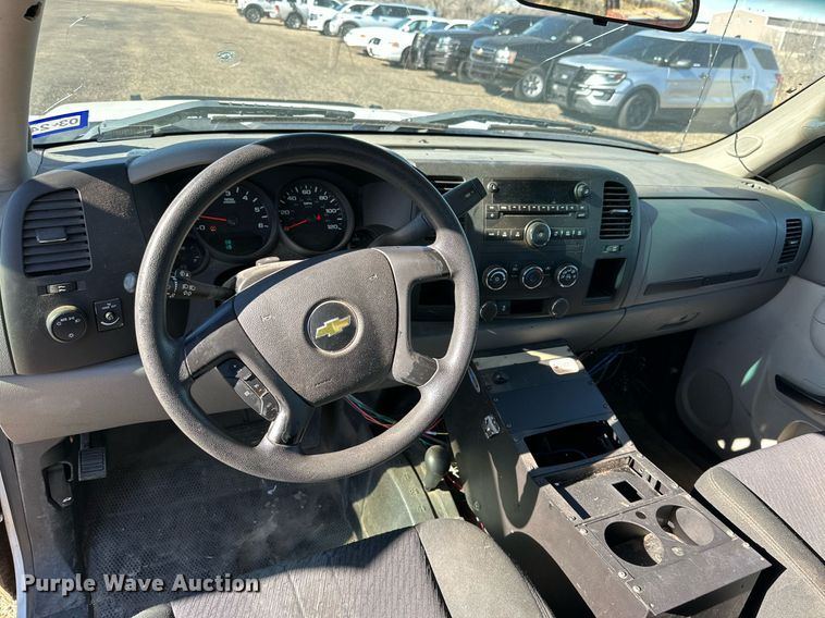 image for item JT9169 2012 Chevrolet Silverado 1500 Crew Cab pickup truck