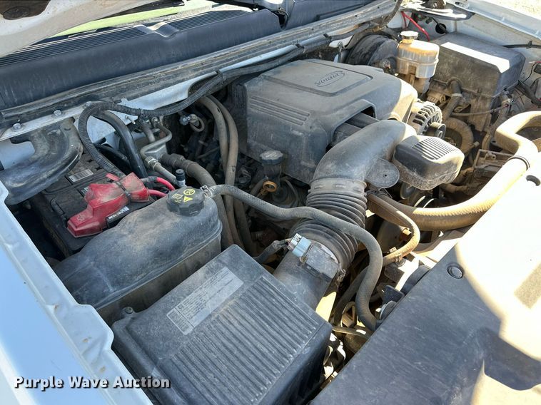 image for item JT9169 2012 Chevrolet Silverado 1500 Crew Cab pickup truck