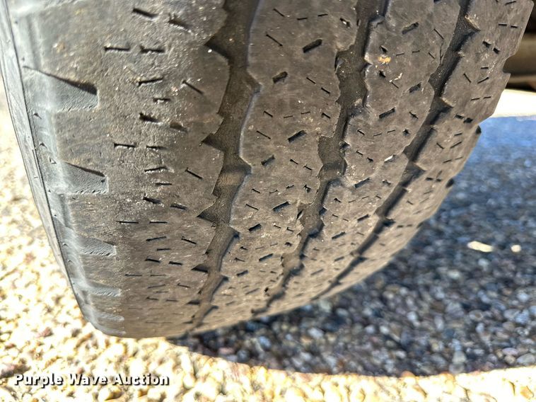 image for item JT9169 2012 Chevrolet Silverado 1500 Crew Cab pickup truck